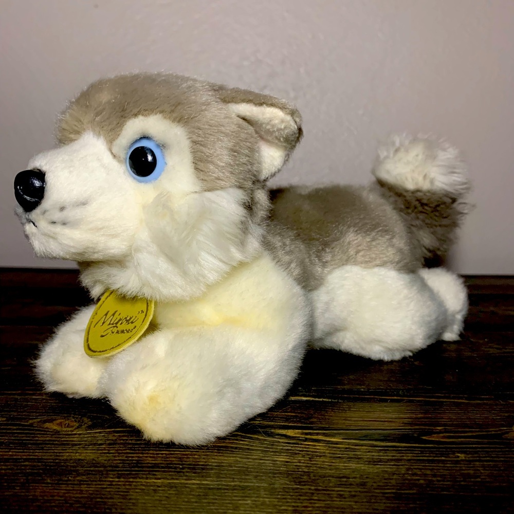 Miyoni by Aurora Husky plush